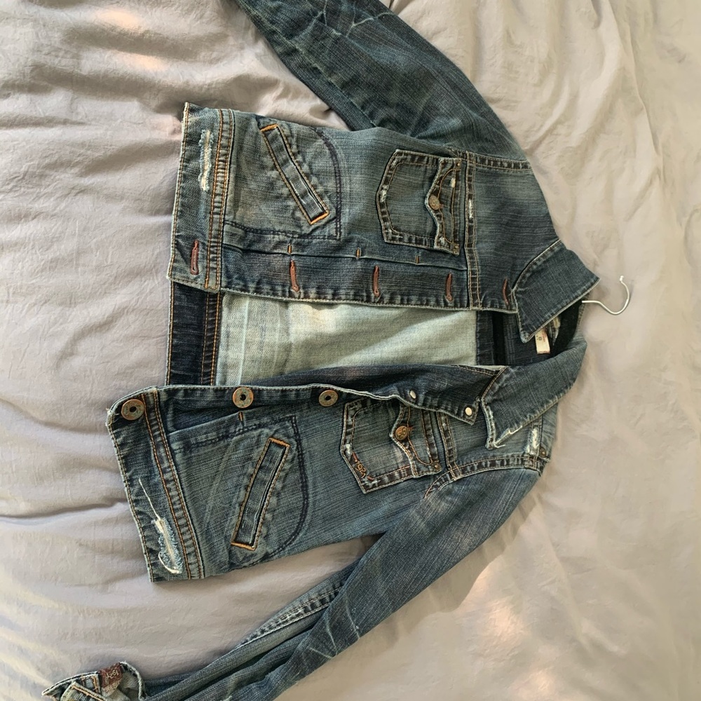 Women’s jean jacket